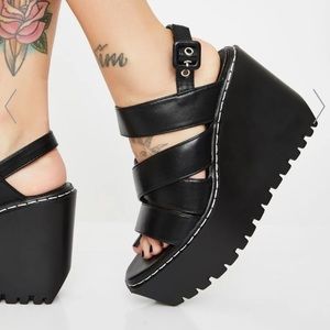 🖤[SOLD]🖤 Dolls Kill Platform Sandals Size 5